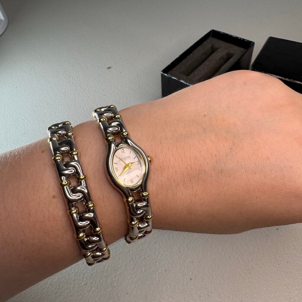 joan rivers classics two tone quartz watch matching bracelet set boxed J-76437